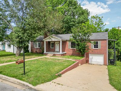 1204 Rolling Fields Dr, House other with 3 bedrooms, 2 bathrooms and 1 parking in Columbia TN | Image 3