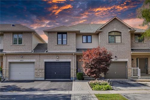 4005 Alexan Cres, Burlington, ON, L7M5A8 | Card Image