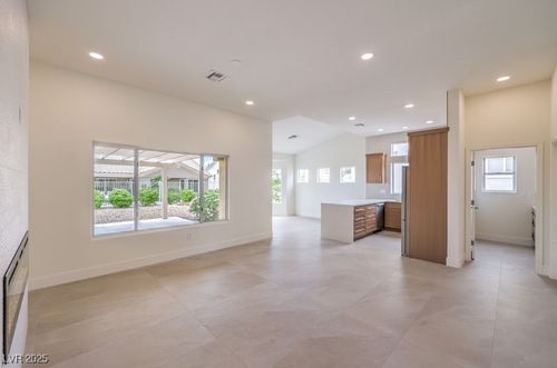 10421 Linfield Pl, Las Vegas, NV, 89134-5142 | Card Image