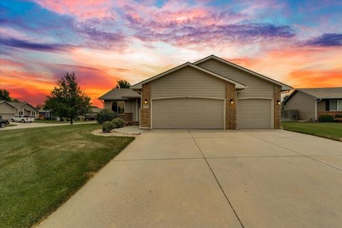 12101 W Jewell Ct, Wichita, KS, 67235-4102 | Card Image