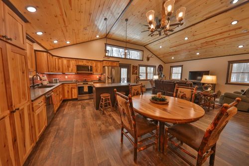W9110 Wildwood Rd, Willard, WI, 54493 | Card Image