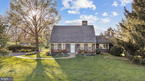 22818 Howard Chapel Rd, BROOKEVILLE, MD, 20833-1218 | Card Image