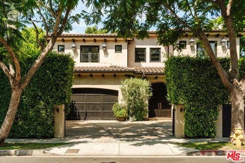 11432 Aqua Vista St, Studio City, CA, 91604 | Card Image