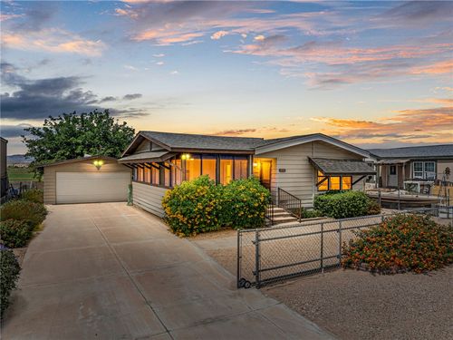 8305 S Green Valley Rd, Mohave Valley, AZ, 86440-9251 | Card Image