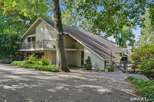280 Brookbend Rd, Fairfield, CT, 06824-3833 | Card Image