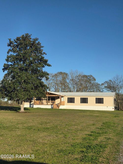 1027 Anne Dr, Arnaudville, LA, 70512-3116 | Card Image