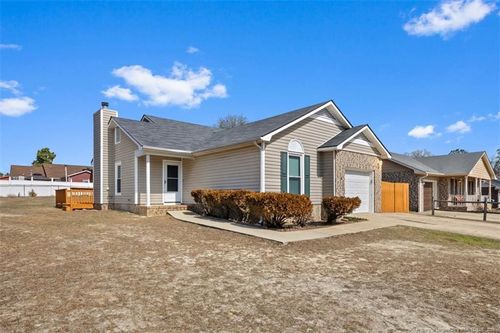 2557 Previs Road, Fayetteville, NC, 28306 | Card Image