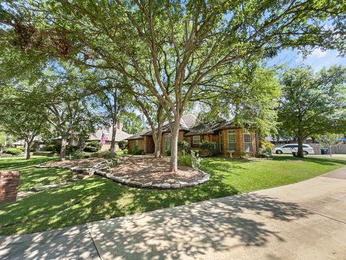 28 Rolling Hills Cir, Denton, TX, 76205-8542 | Card Image