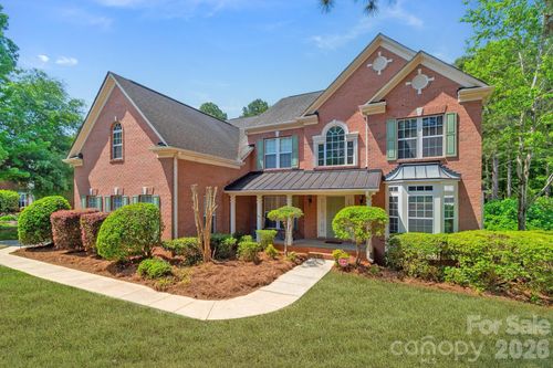 58-124 Whiterock Dr, Mount Holly, NC, 28120-8102 | Card Image