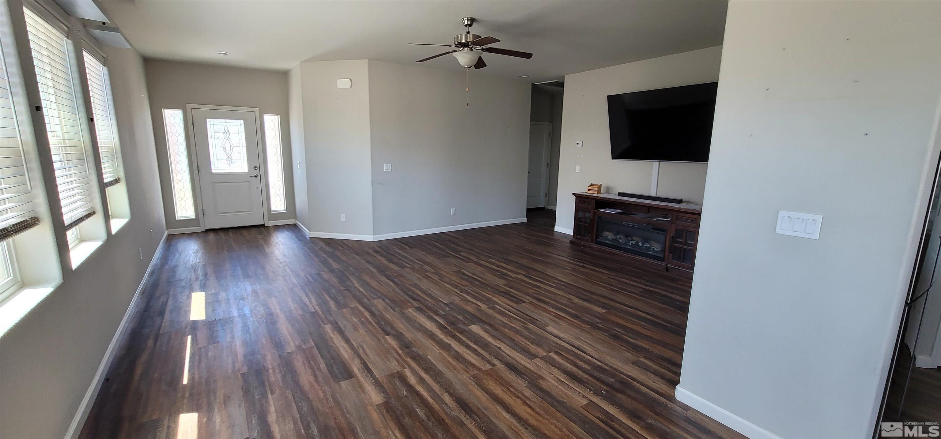 Walnut Dr, Fernley, NV 89408