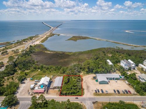 53 E Pine Ave, Saint George Island, FL, 32328-2805 | Card Image