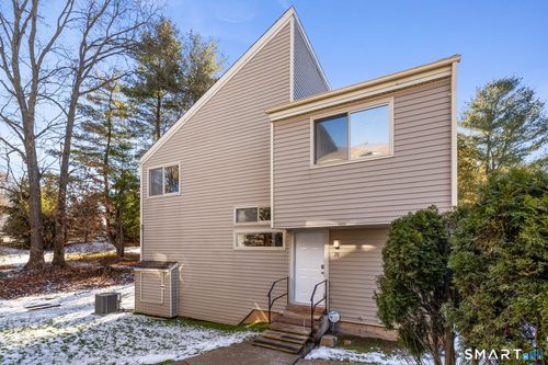 20-20 Cherokee Ct, Cromwell, CT, 06416-1216 | Card Image