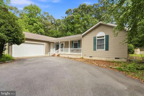 25153 Mary Rd, Georgetown, DE, 19947-2670 | Card Image