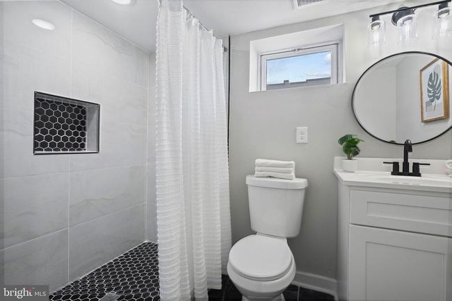 314 Stillwater Rd, House other with 5 bedrooms, 2 bathrooms and null parking in ESSEX MD | Image 24