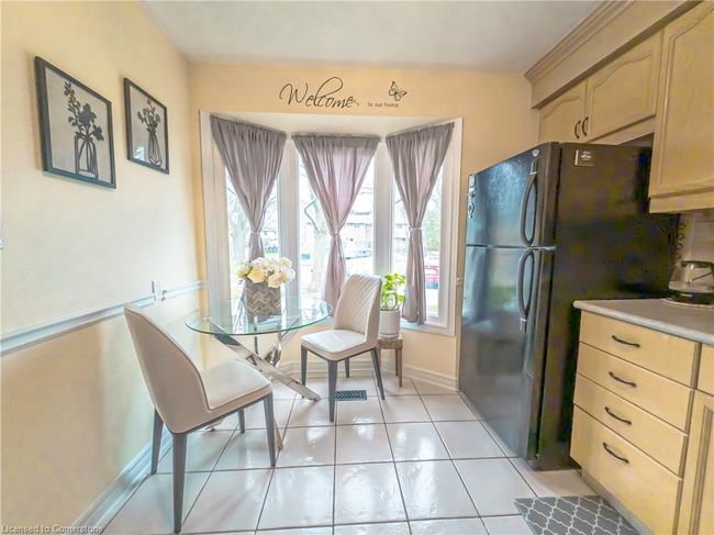 19 - 18 Barry St, Townhouse with 3 bedrooms, 2 bathrooms and 1 parking in Saint Catharines ON | Image 9