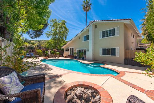 1666 Berwick Pl, Westlake Village, CA, 91361-1501 | Card Image