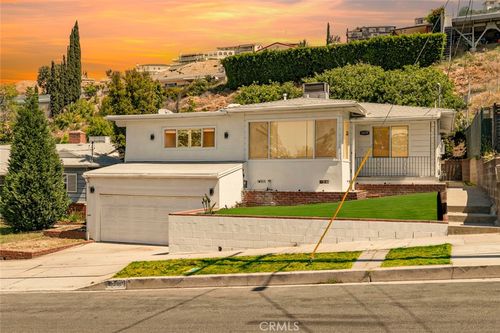 10159 Lanark St, Sun Valley, CA, 91352 | Card Image