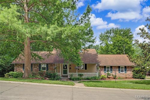 2001 Lee Drive, Cape Girardeau, MO, 63701 | Card Image