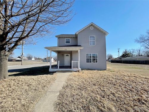 1036 Greenwood St, Madison, IL, 62060-1233 | Card Image