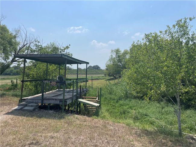 167 Buckeye Knoll Rd, House other with 2 bedrooms, 2 bathrooms and null parking in George West TX | Image 29