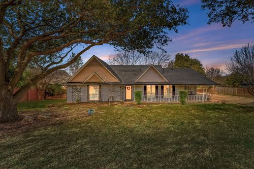 5301 Chinn Chapel Rd, Flower Mound, TX, 75028-1605 | Card Image