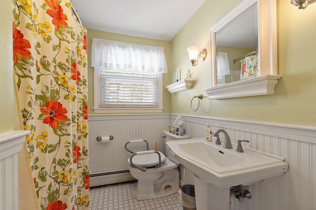 31 Biscayne Pkwy, House other with 3 bedrooms, 3 bathrooms and null parking in Nashua NH | Image 25