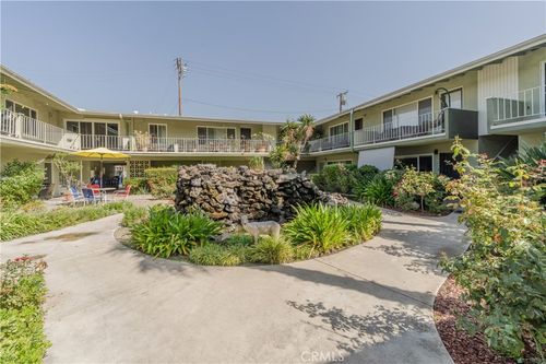 5-939 E Appleton Street, Long Beach, CA, 90802 | Card Image