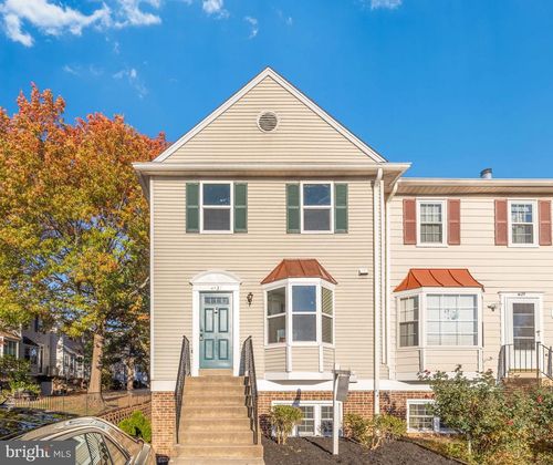 142a-4127 Weeping Willow Ct, CHANTILLY, VA, 20151-3556 | Card Image