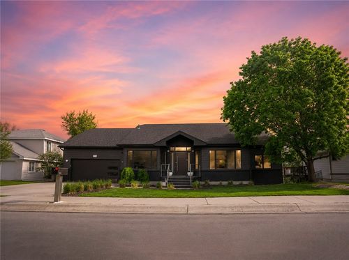 930 Ginger Ave, Billings, MT, 59105-2054 | Card Image