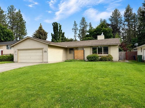 2642 E 38th Ave, Spokane, WA, 99223 | Card Image