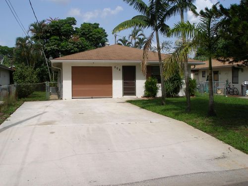 508 Pinegrove Ave, Jupiter, FL, 33458-3576 | Card Image
