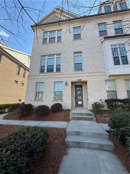 251 Franklin Rd, Atlanta, GA, 30342-2602 | Card Image