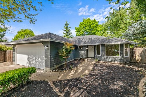 1182 Westview Court, Medford, OR, 97504 | Card Image