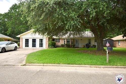 408 Village Ln, Wake Village, TX, 75501-8618 | Card Image