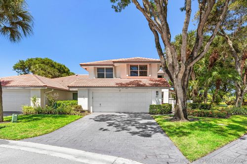 2011 Nw 53rd St, Boca Raton, FL, 33496-3451 | Card Image