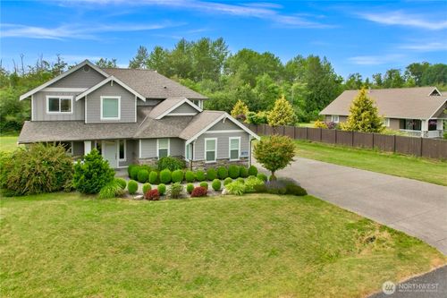 10828 Bay Meadows Ln, Burlington, WA, 98233-9605 | Card Image