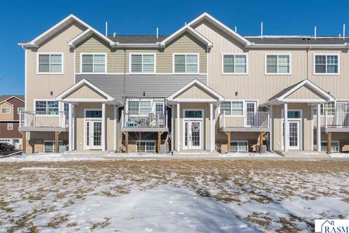 3037 Bluestem Trl, Mankato, MN, 56001-2666 | Card Image