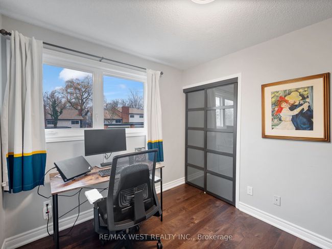 8 - 1564 Kerns Rd, Condo with 4 bedrooms, 2 bathrooms and 2 parking in Burlington ON | Image 29