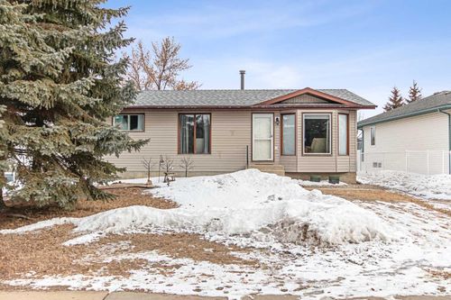 4812 53 Avenue, Kitscoty, AB, T0B2P0 | Card Image