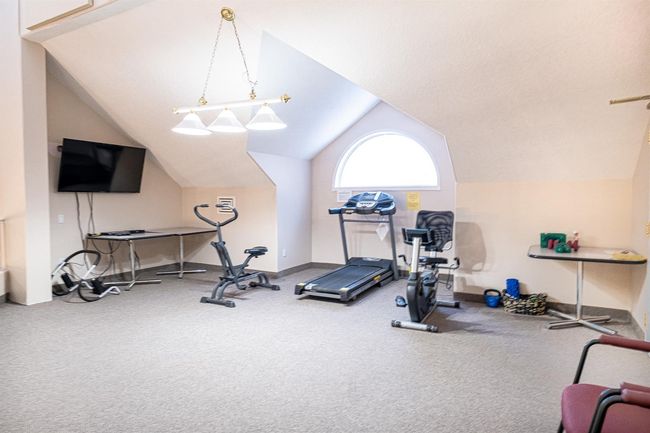 1215 - 1818 Simcoe Blvd Sw, Condo with 2 bedrooms, 2 bathrooms and 1 parking in Calgary AB | Image 27
