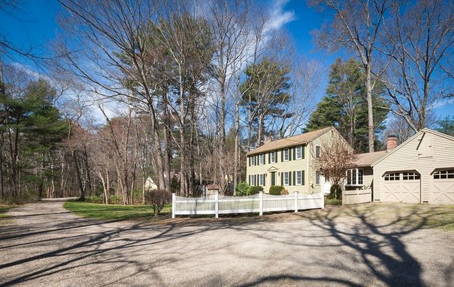 15 Walnut Rd, House other with 4 bedrooms, 3 bathrooms and 4 parking in Wenham MA | Image 4