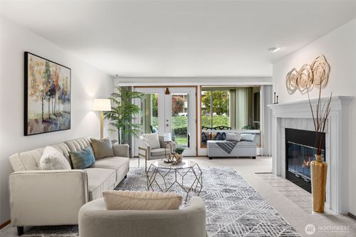 101-233 3rd Ave S, Edmonds, WA, 98020-3570 | Card Image