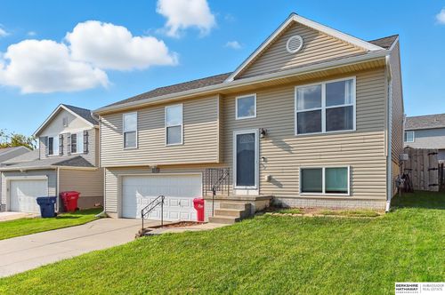 15326 Willit St, Bennington, NE, 68007-5457 | Card Image