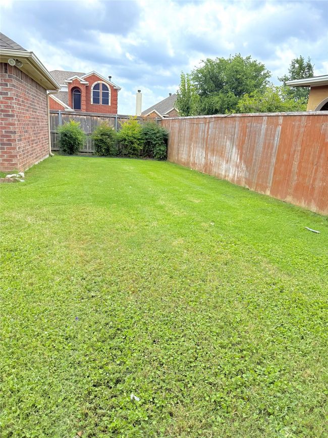 View of yard | Image 21