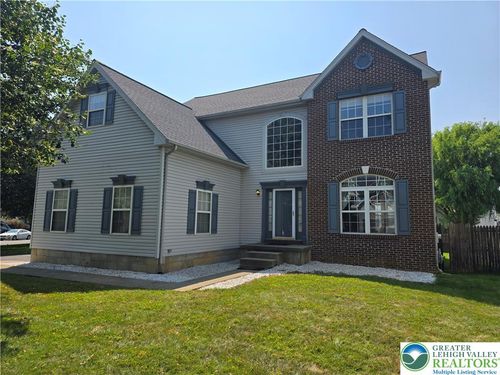 236 Lenape Trl, Allentown, PA, 18104-8566 | Card Image