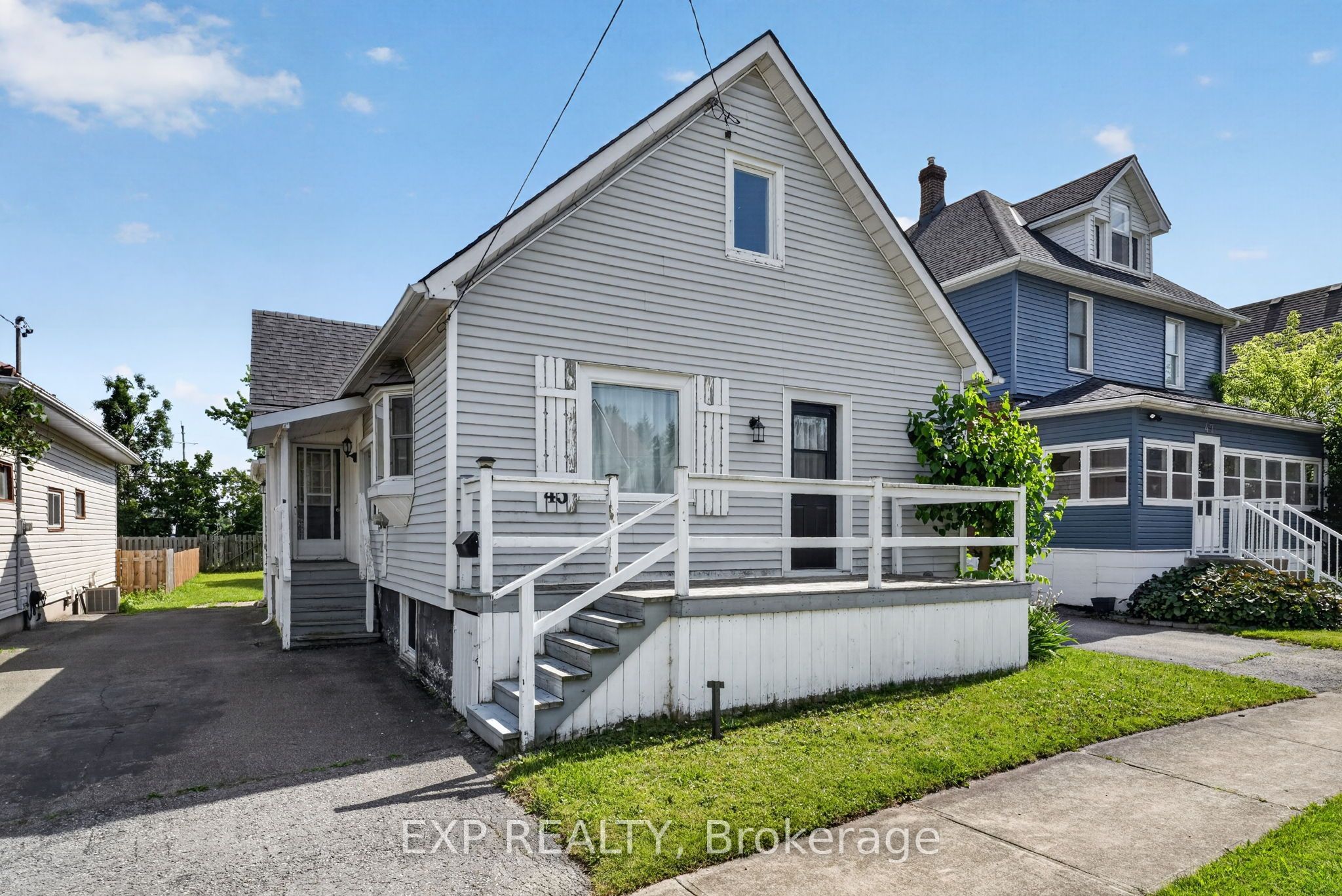 Residential in Fort Erie 4