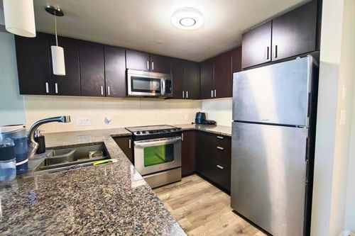 319-7511 120 St, Delta, BC, V4C0C1 | Card Image