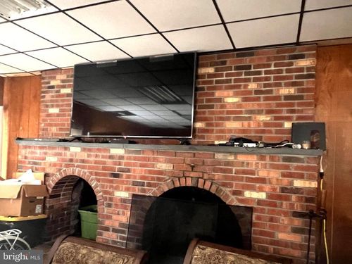 9581 Noble St, MAURICETOWN, NJ, 08329-2301 | Card Image