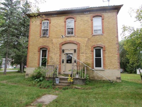 317 N Raymond Street, Marinette, WI, 54143 | Card Image