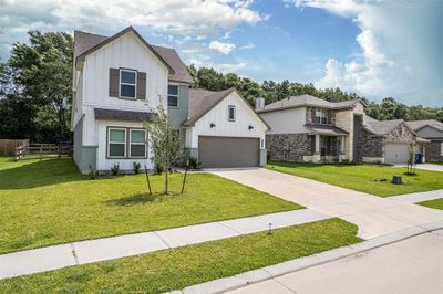 305 Lakeway Circle, House other with 4 bedrooms, 3 bathrooms and null parking in Anahuac TX | Image 3